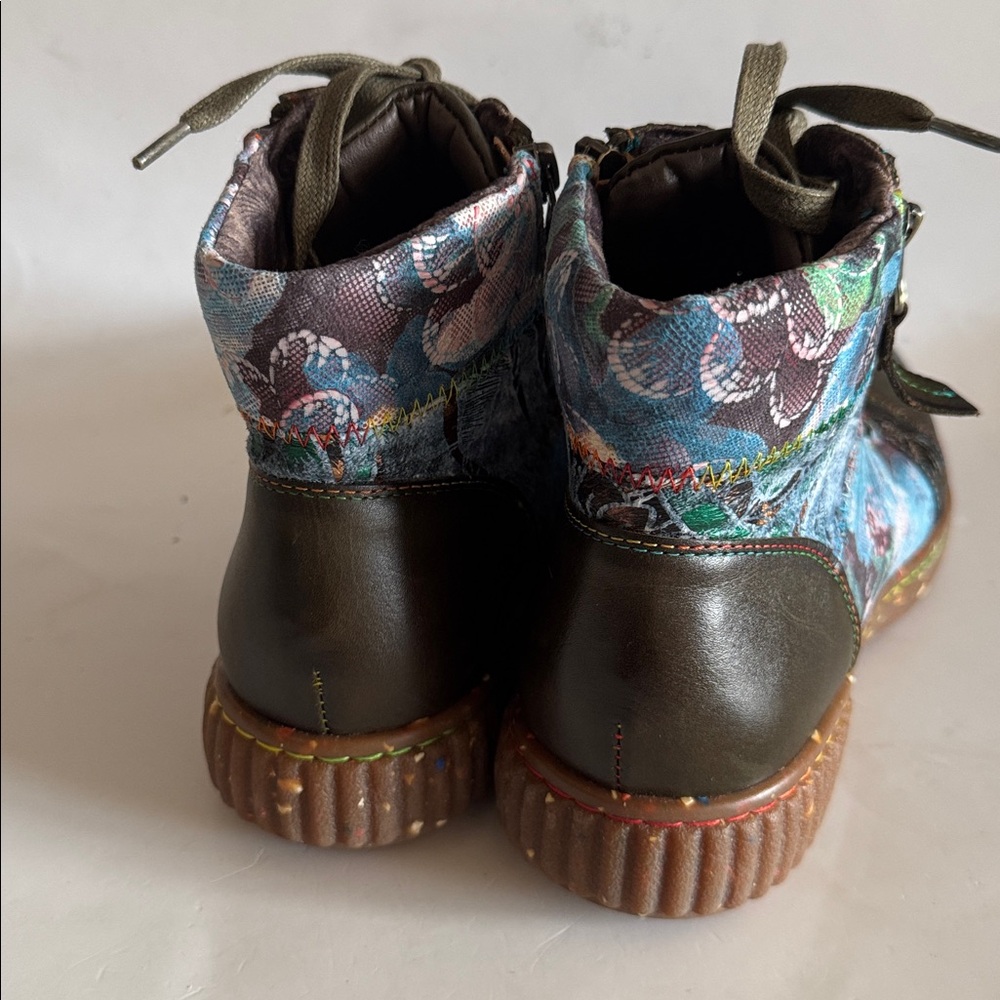 L’Artiste By Spring Step Maylah OLM Olive Multi Floral Leace-up Boots size 41 EU - Picture 4 of 12